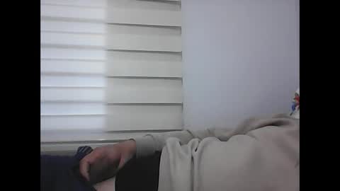 Snapshot of screw2 chatting on 02.23.25 Evren online show from 02.23.25