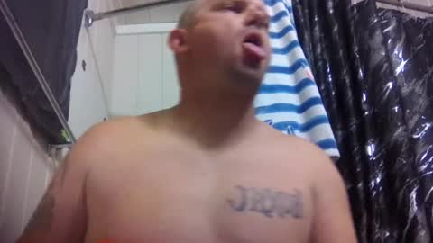 Snapshot of sdraftt45 chatting on 11.07.25 Arin online show from 11.07.25