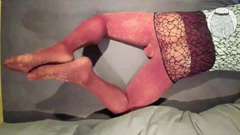 seamlessly online show from 10.11.25