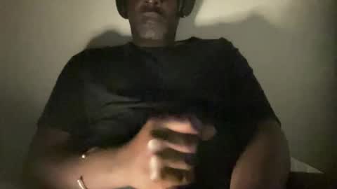 Idris online show from 12.26.24