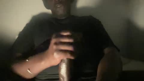 Idris online show from 01.18.25