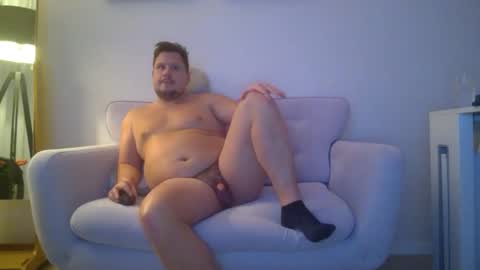 Snapshot of seanpolz chatting on 12.28.24 seanpolz online show from 12.28.24