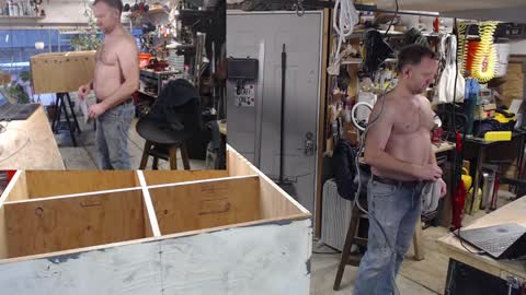 Snapshot of seattlemanwhore chatting on 12.30.24 Seattlemanwhore online show from 12.30.24