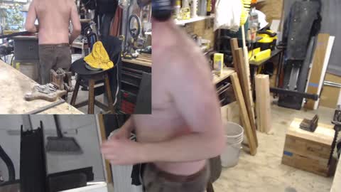 Snapshot of seattlemanwhore chatting on 01.16.25 Seattlemanwhore online show from 01.16.25