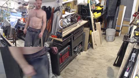 Snapshot of seattlemanwhore chatting on 01.17.25 Seattlemanwhore online show from 01.17.25