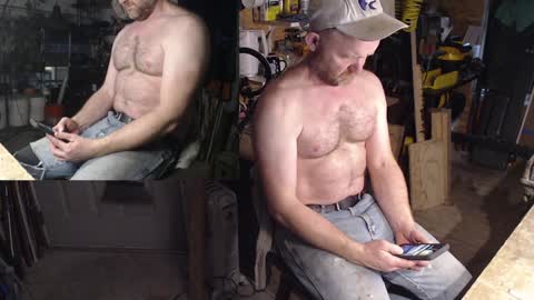 Snapshot of seattlemanwhore chatting on 01.19.25 Seattlemanwhore online show from 01.19.25