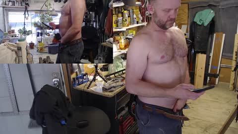 Snapshot of seattlemanwhore chatting on 01.21.25 Seattlemanwhore online show from 01.21.25