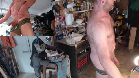 Snapshot of seattlemanwhore chatting on 01.24.25 Seattlemanwhore online show from 01.24.25