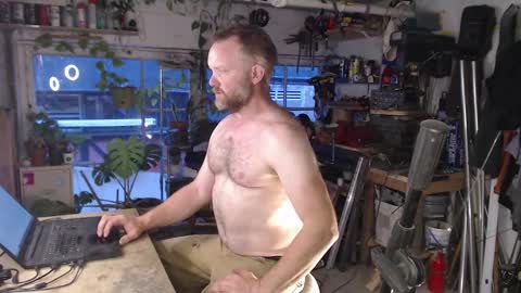 Snapshot of seattlemanwhore chatting on 09.23.25 Seattlemanwhore online show from 09.23.25