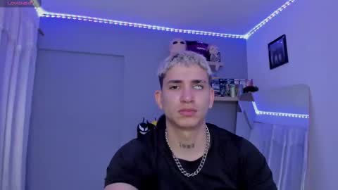 Sebastin online show from 02.27.25