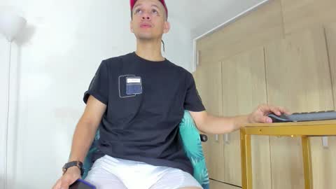 Sebastian online show from 01.18.26