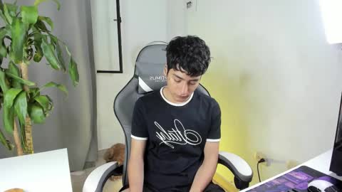 sebastian online show from 03.10.26