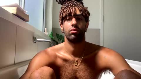 Snapshot of sebastianalll chatting on 01.03.25 sebastianalll online show from 01.03.25