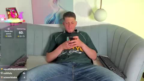 Snapshot of sebastianmaximoff chatting on 09.30.25 Sebastian online show from 09.30.25