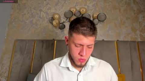 Snapshot of sebastianmaximoff chatting on 11.04.25 Sebastian online show from 11.04.25