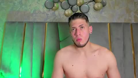 Snapshot of sebastianmaximoff chatting on 11.29.25 Sebastian online show from 11.29.25