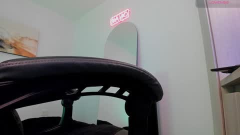 Lucian Sinclair online show from 01.22.25