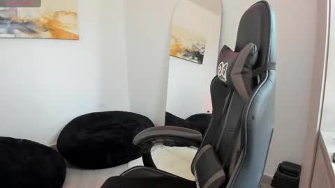 Lucian Sinclair online show from 01.25.25