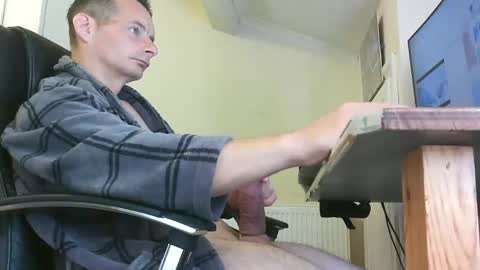 Snapshot of sebastianspalding450 chatting on 05.28.26 sebastianspalding450 online show from 05.28.26