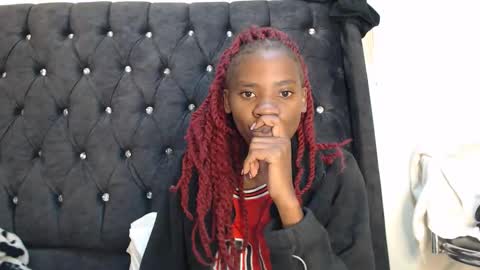 Snapshot of sebatrishaa chatting on 10.12.25 sebatrishaa online show from 10.12.25