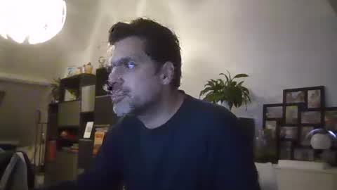 Snapshot of sebix9206 chatting on 10.25.25 sebix9206 online show from 10.25.25