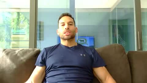 Snapshot of sebroyce chatting on 05.28.26 Sebastian Royce online show from 05.28.26