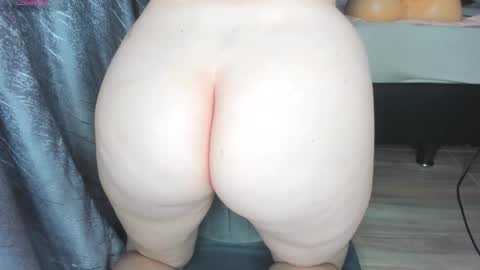 Daniela  online show from 10.04.25