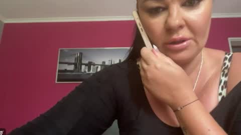 Snapshot of secret_lia69 chatting on 06.11.26 L I A online show from 06.11.26