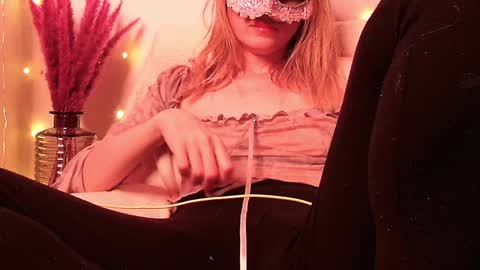 Anni online show from 01.02.25