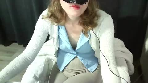 Snapshot of secretanni chatting on 04.12.26 Anni online show from 04.12.26