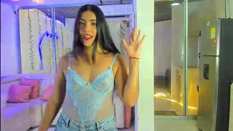 Snapshot of secrethause71605 chatting on 01.05.26 NIKOL online show from 01.05.26