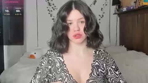 Anna online show from 02.16.25