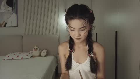 lin online show from 06.14.26