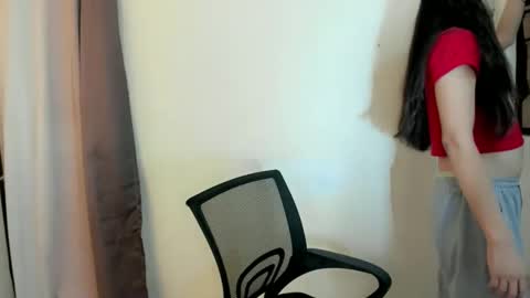 seducive_allea online show from 04.19.26