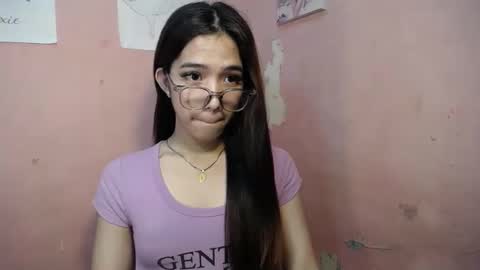 Snapshot of seductive_abia chatting on 02.17.25 JUST CALL ME ABIA online show from 02.17.25