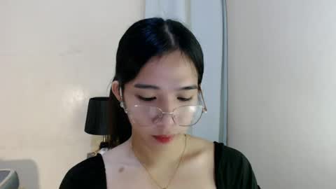 Snapshot of seductive_abia chatting on 06.14.26 JUST CALL ME ABIA online show from 06.14.26