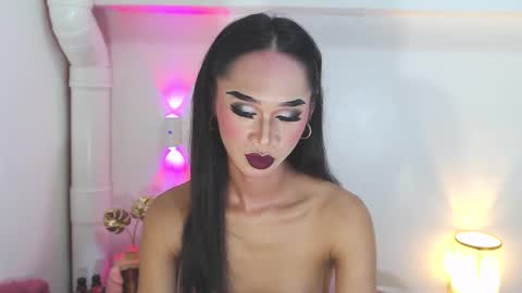 ashly online show from 09.17.25