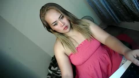 seductive_elvz online show from 10.31.25