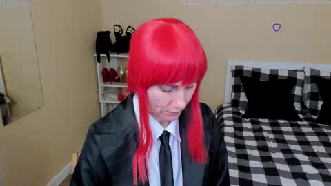 Snapshot of seductive_foxy_ chatting on 02.04.26 seductive_foxy_ online show from 02.04.26