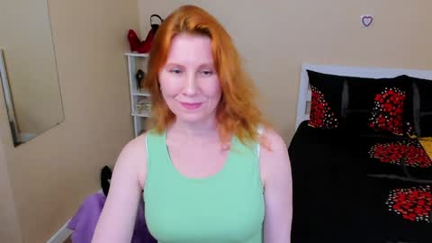 seductive_foxy_ online show from 04.23.26