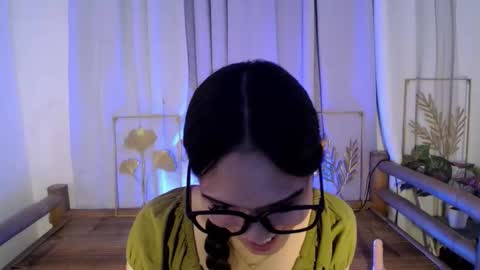 Snapshot of seductive_kimxxx chatting on 05.07.26 your miss universe kim online show from 05.07.26