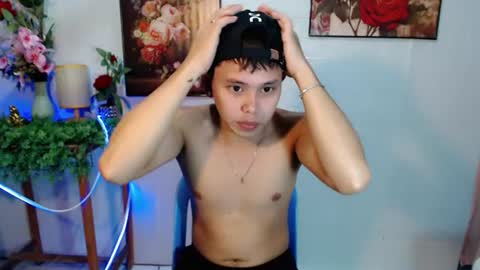 Snapshot of seductive_maxxx chatting on 06.27.26 Max online show from 06.27.26