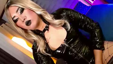 SCARLETTE  online show from 05.09.26