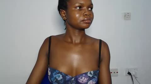 Snapshot of seductive_sugar247 chatting on 03.28.26 seductive_sugar247 online show from 03.28.26