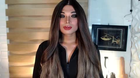 Deluxe online show from 03.10.25