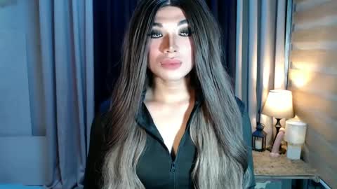 Deluxe online show from 03.12.25