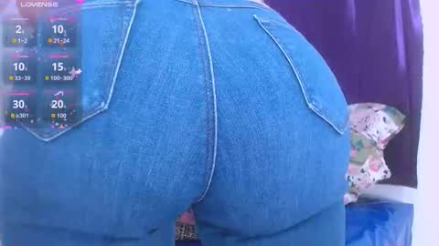 Estefany online show from 11.13.25