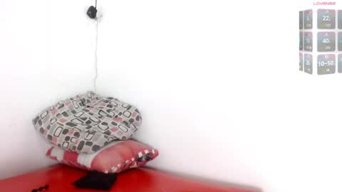 Estefany online show from 04.13.26