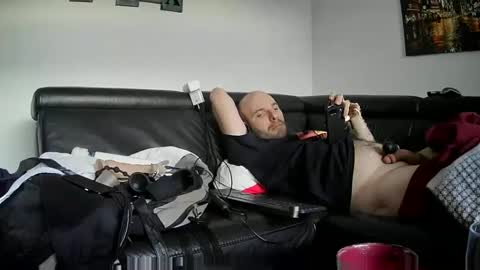 Sebastian online show from 01.01.25