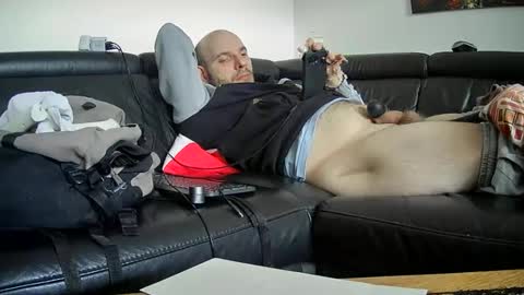 Sebastian online show from 02.16.25